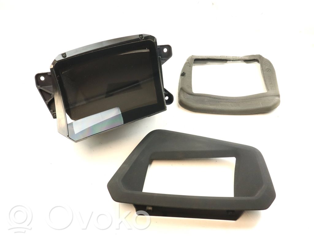 BMW M4 G82 G83 Head up display screen 