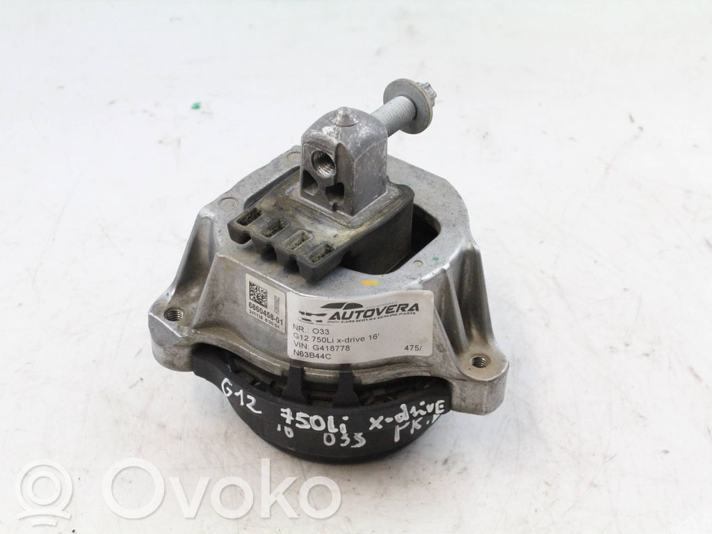 BMW 7 G11 G12 Engine mount bracket 