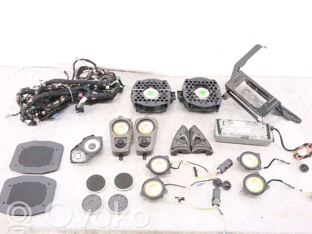 BMW X5M E70 Audio system kit 
