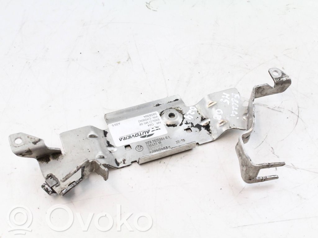 BMW 5 E60 E61 Base (soporte) 