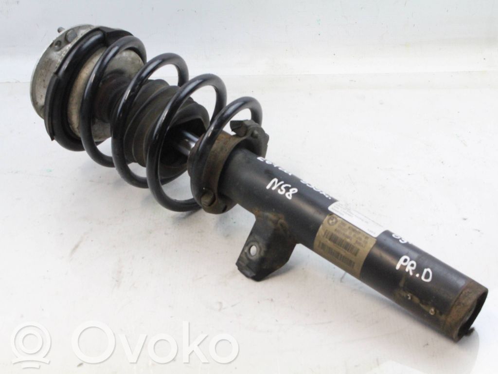BMW 5 E60 E61 Priekinis amortizatorius su spyruokle 
