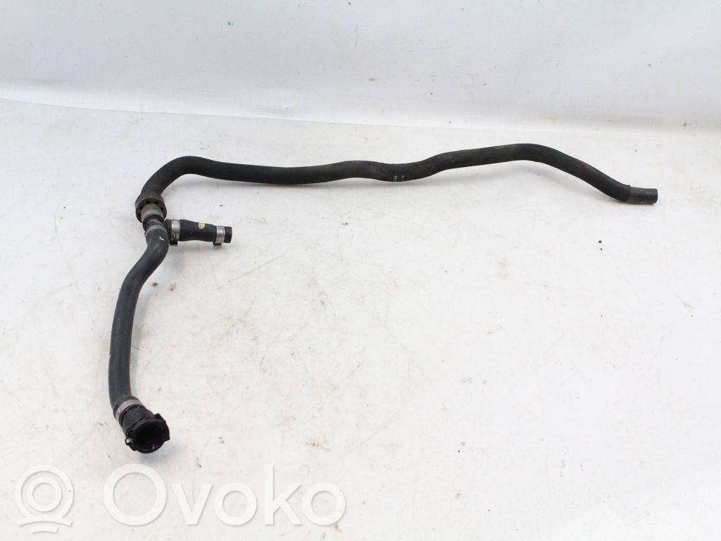 BMW X5M E70 Engine coolant pipe/hose 