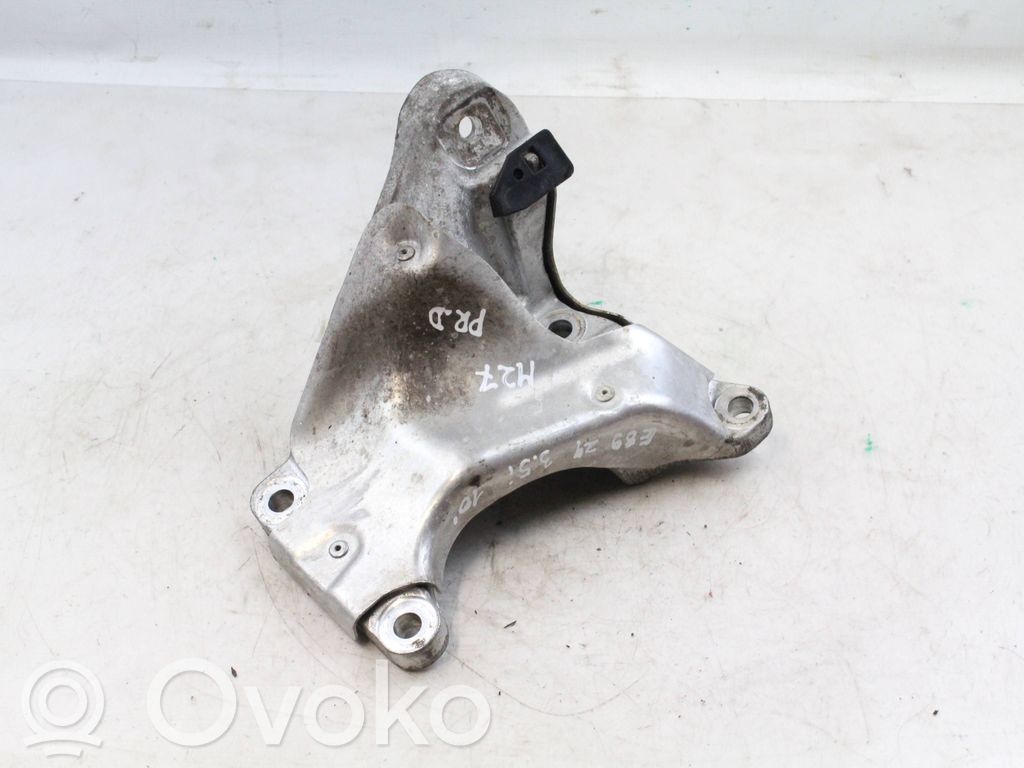 BMW Z4 E89 Engine mounting bracket 