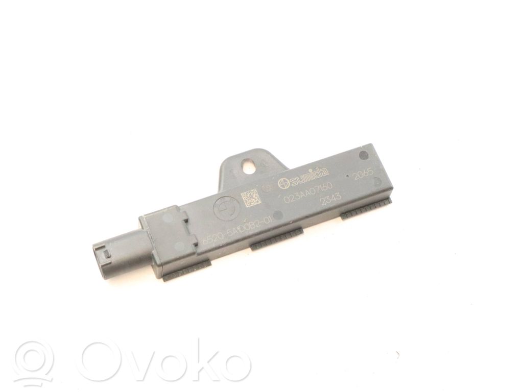 BMW M5 Antenne intérieure accès confort 