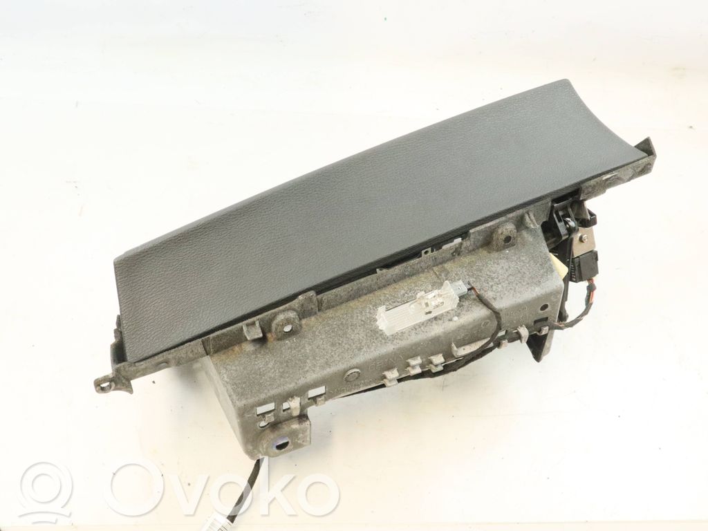 BMW X5 E70 Glove box lid/cover 