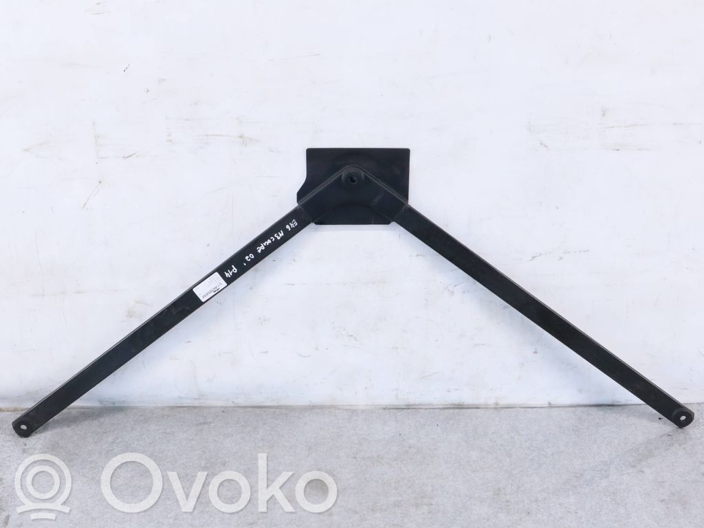 Brazo de suspensión trasera   2229899,33312229899