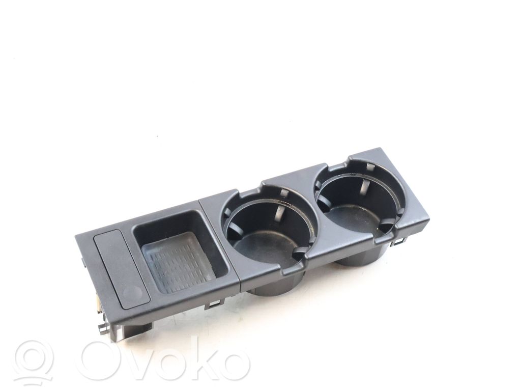 Cup holder front   8217957,51168217957,8248505,51168248505,8248504