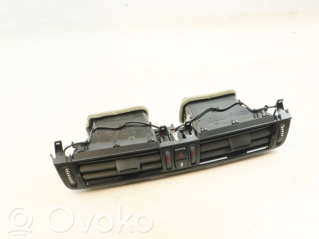 BMW X6M F86 Rejilla de ventilación central del panel 