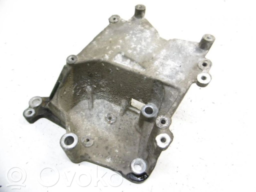 Opel Astra G Engine mounting bracket 
