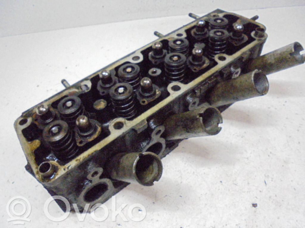 Opel Corsa B Engine head 