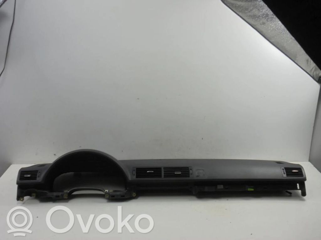 Audi A4 S4 B6 8E 8H Panelis 