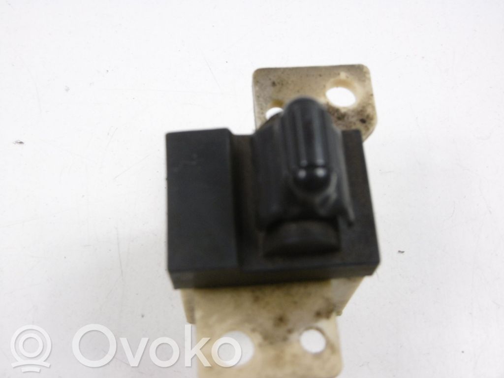 Central locking switch button   4608323,4608323