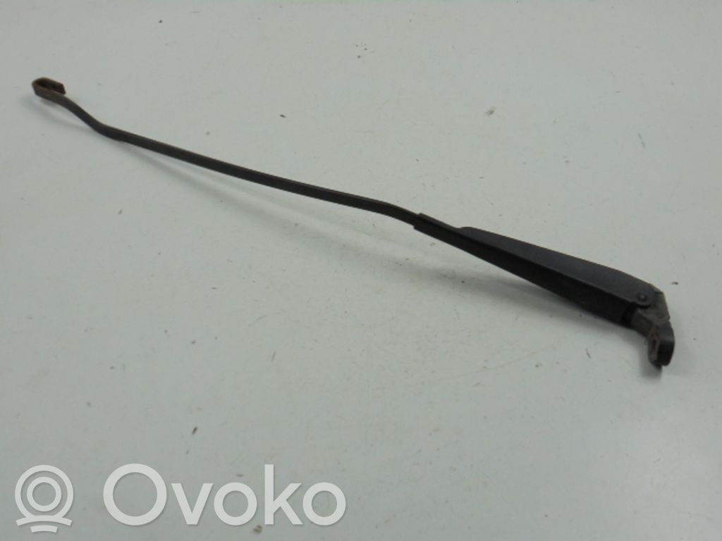 Opel Astra F Front wiper blade arm 