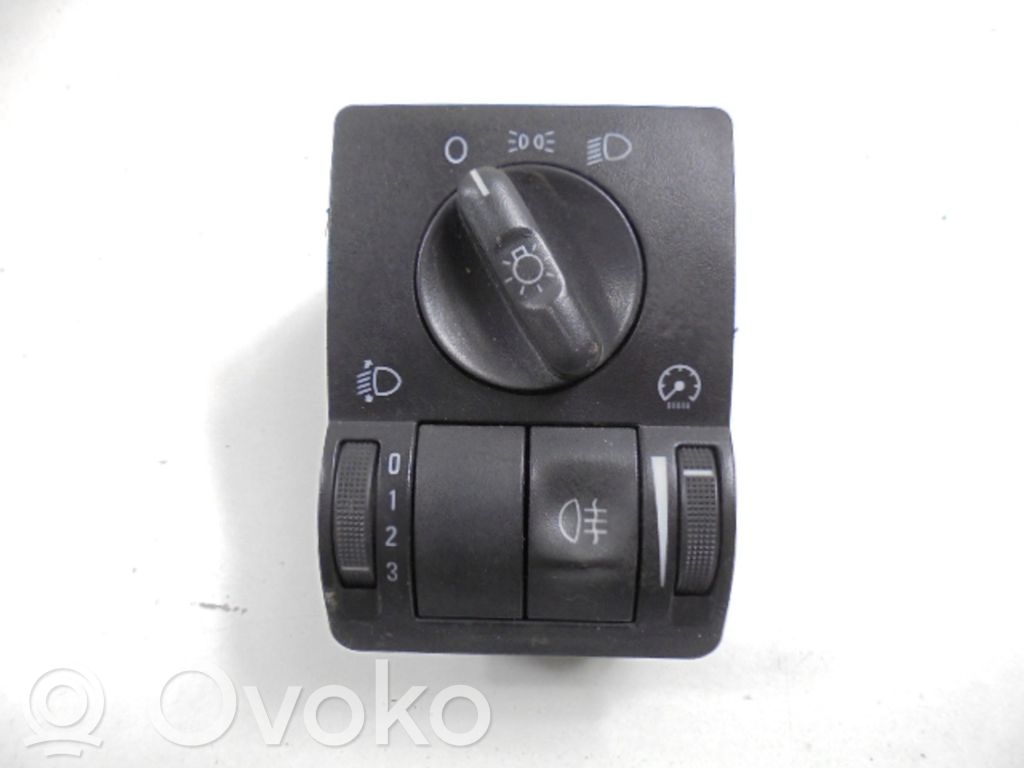 Light switch   9116613PC,9116613PC