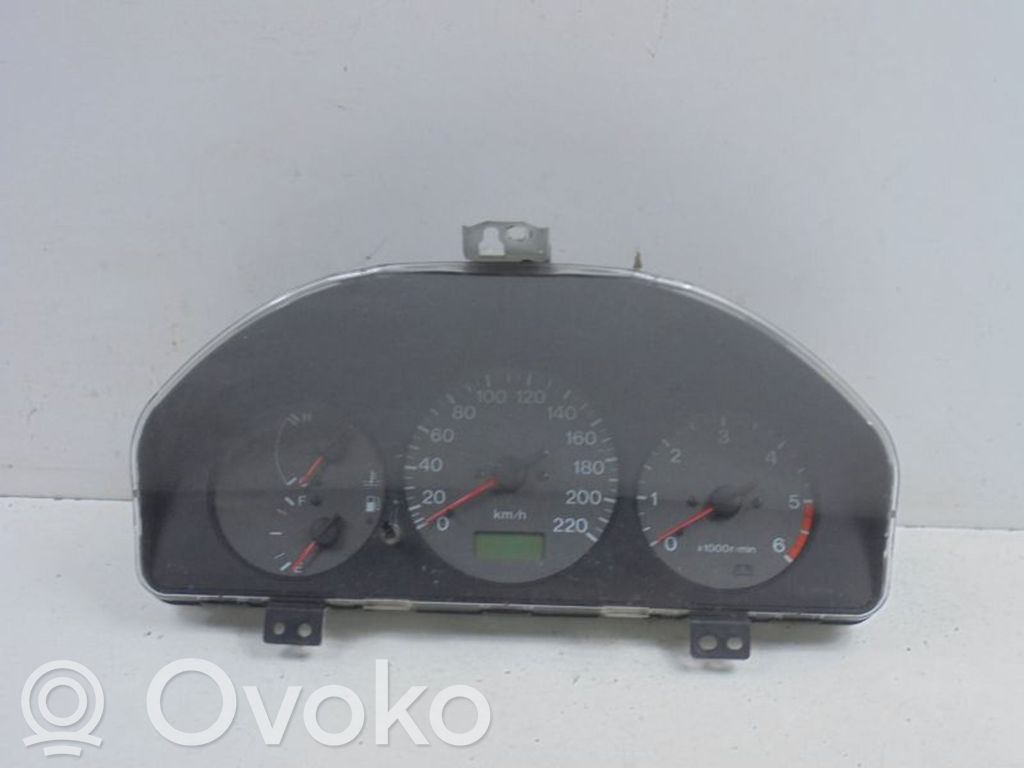 Mazda 323 Speedometer (instrument cluster) 