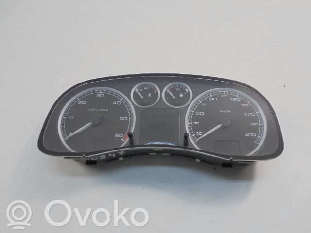 Peugeot 307 CC Speedometer (instrument cluster) 