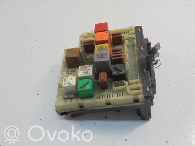 Ford Escort Fuse box set 