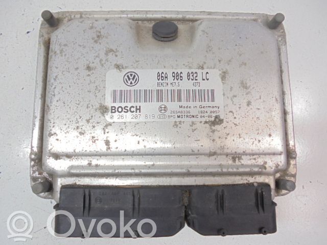 Skoda Octavia Mk2 (1Z) Unitate control motor/modul ECU 