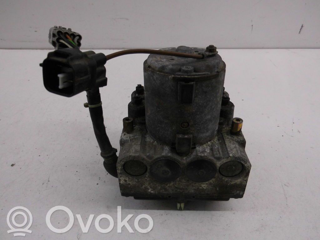 Toyota Carina T190 Блок ABS 