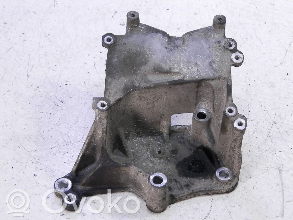 Opel Astra G Engine mounting bracket 