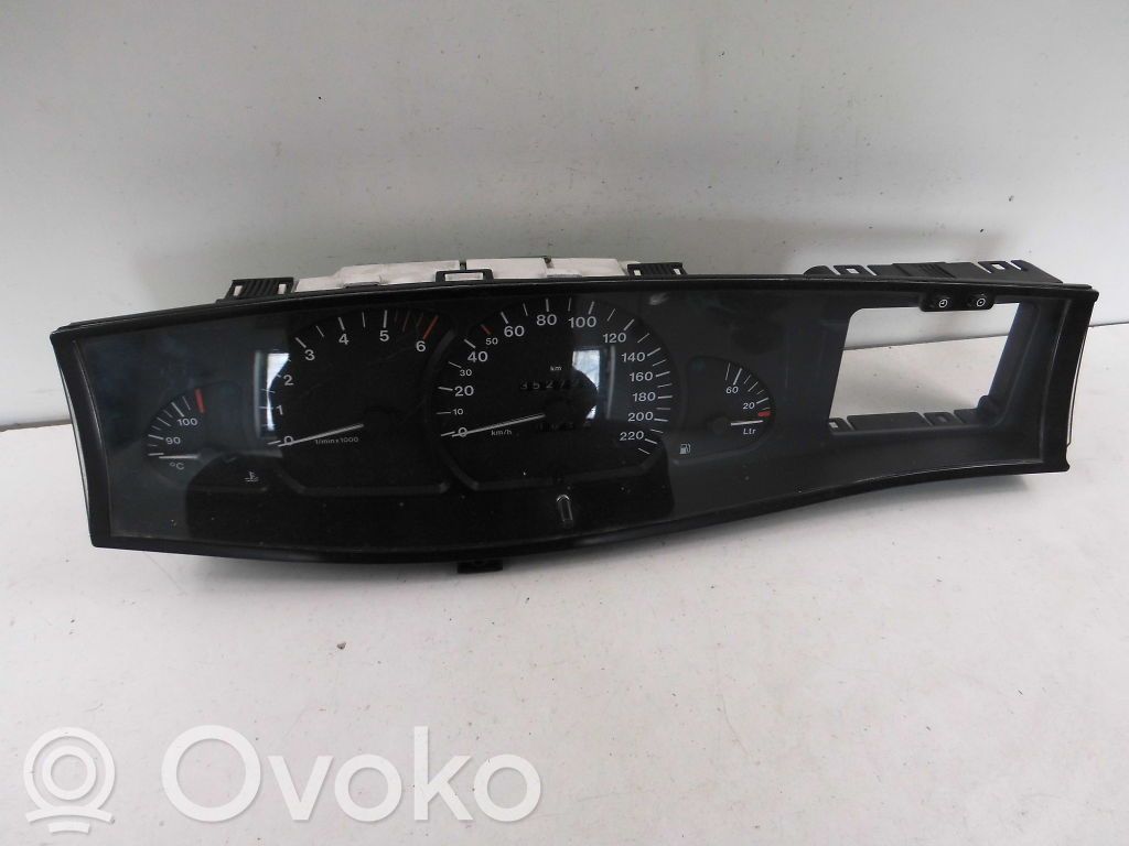 Opel Omega B1 Speedometer (instrument cluster) 