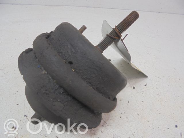 Engine mounting bracket   85HF6038EB,85HF6038EB