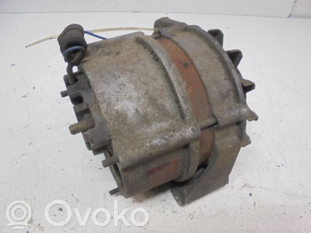 Volkswagen Polo II 86C 2F Alternator 