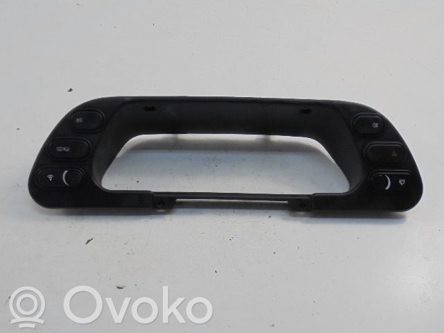 Daewoo Espero Verkleidung des Armaturenbretts 