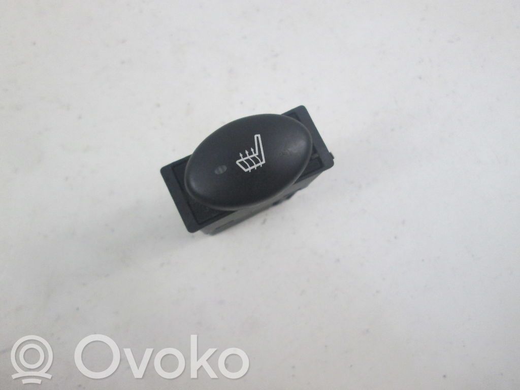Aixam A751 Seat heating switch 