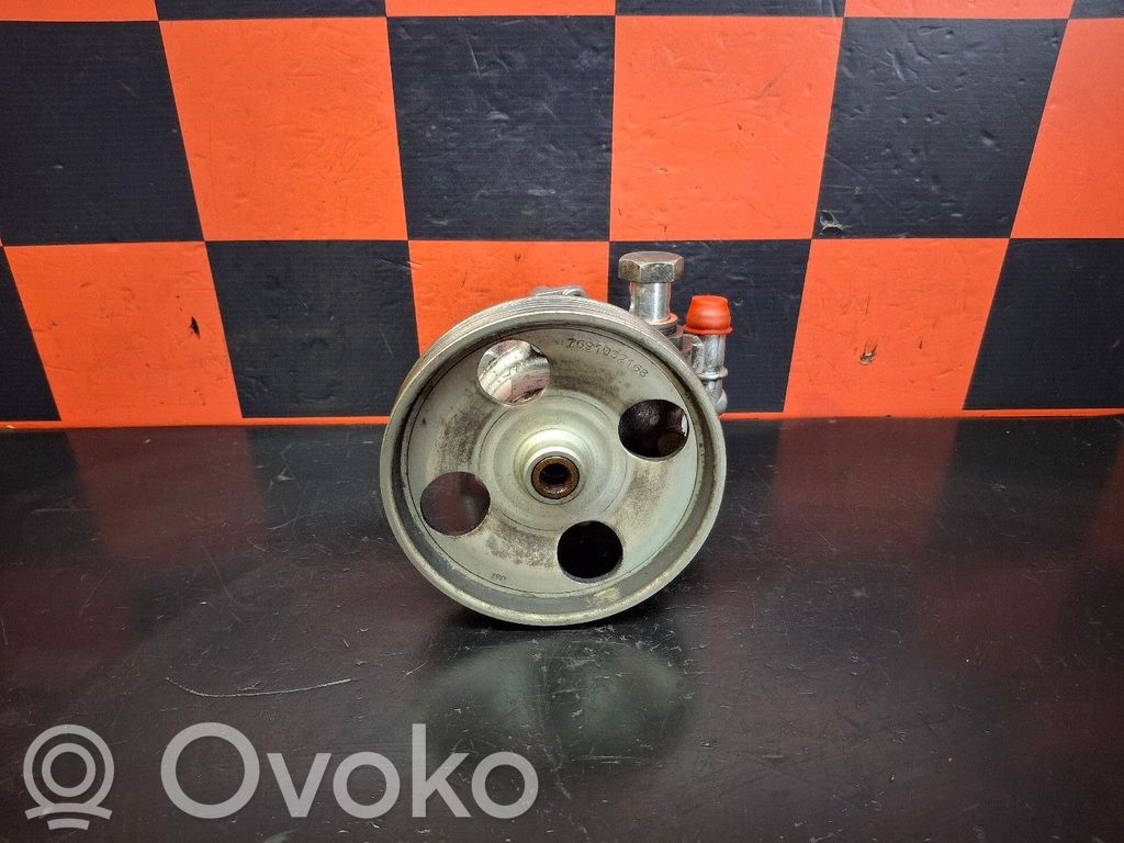 Power steering pump   7692974138,9805820980,BOSCH