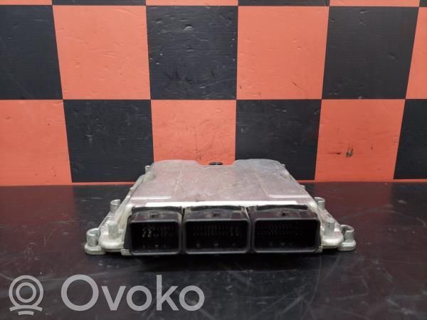 Moottorin ohjainlaite/moduuli   8200236624,0281011254BOSCH,8200236618