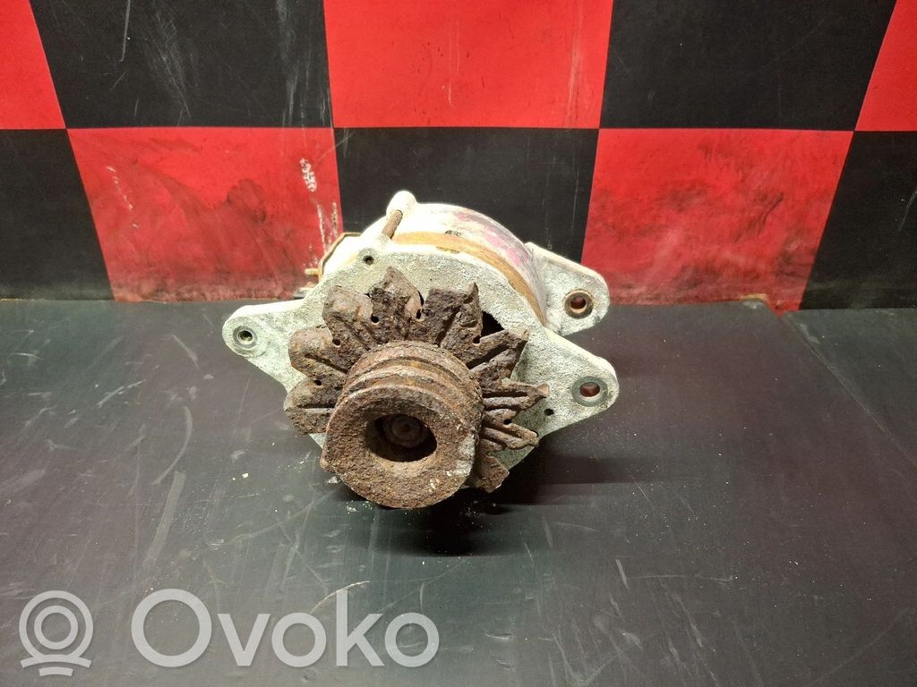 Toyota Hilux (N20) Generator/alternator 