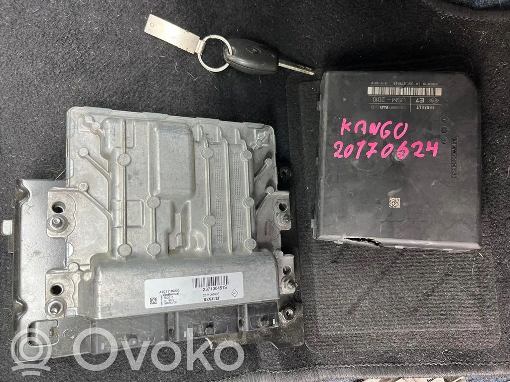 Renault Kangoo II Engine control unit/module 