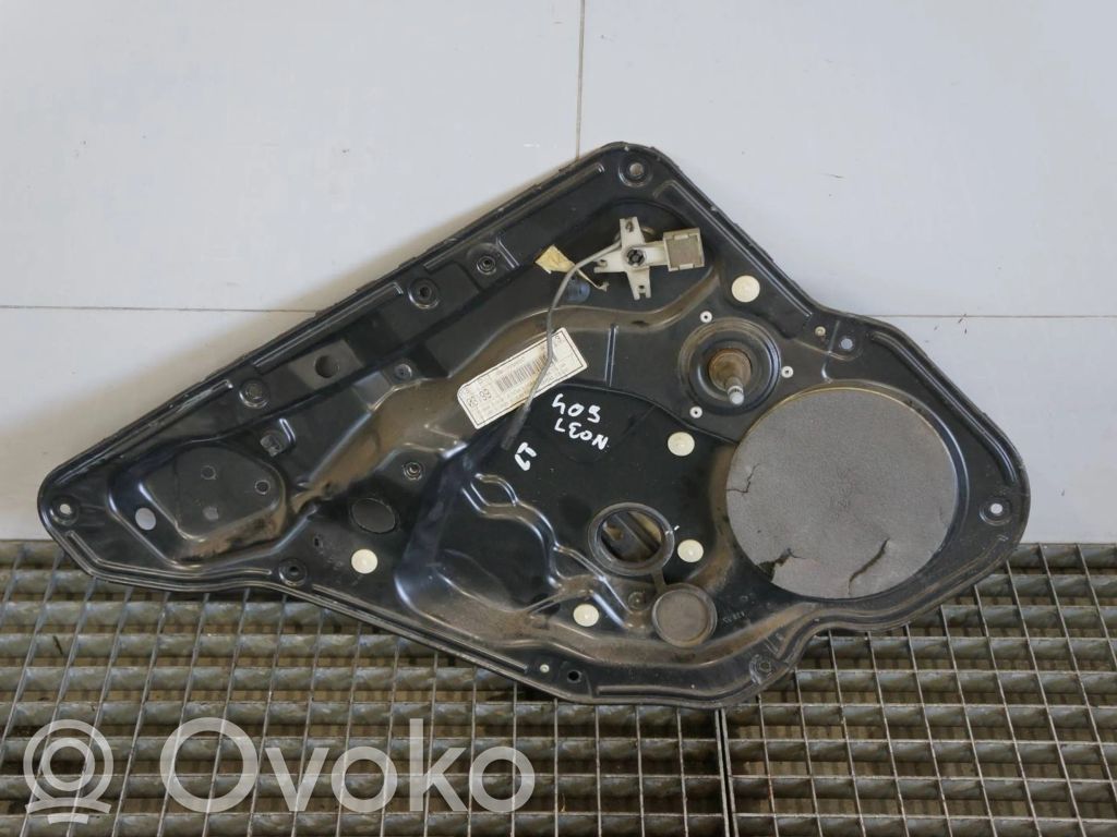 Seat Leon (1M) Rear door window regulator with motor 