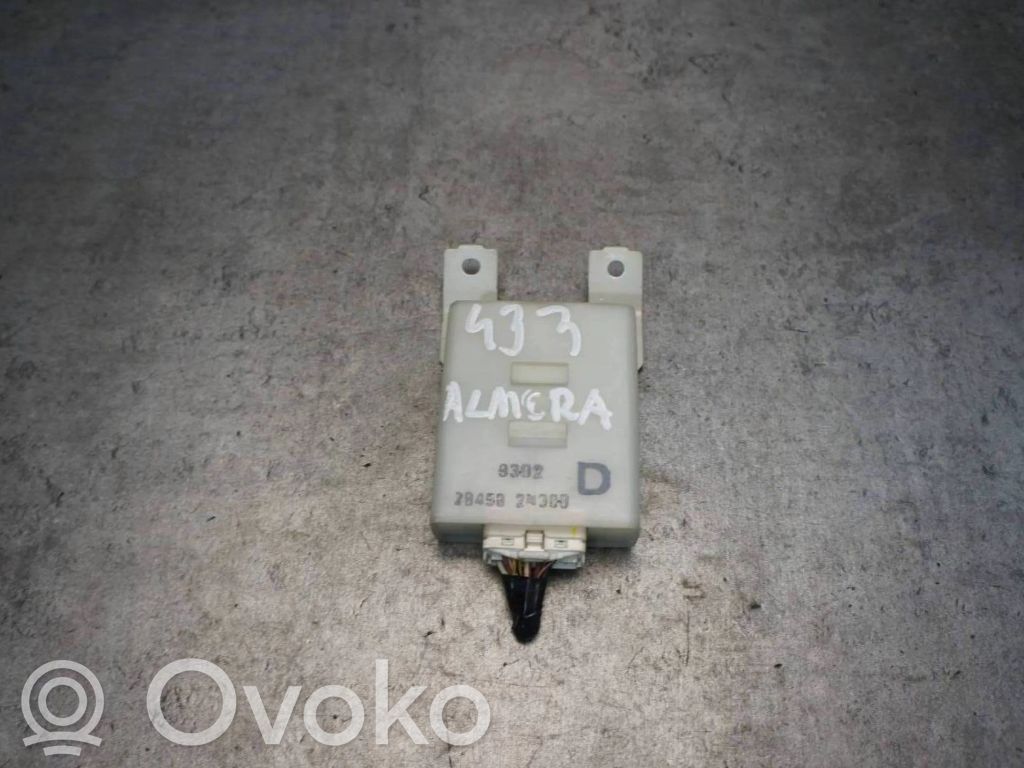 Nissan Almera Door central lock control unit/module 