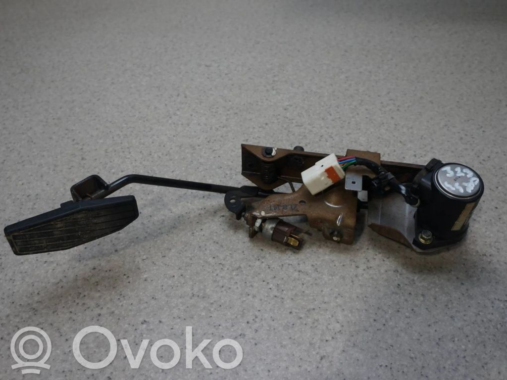 Mazda 323 F Accelerator throttle pedal 