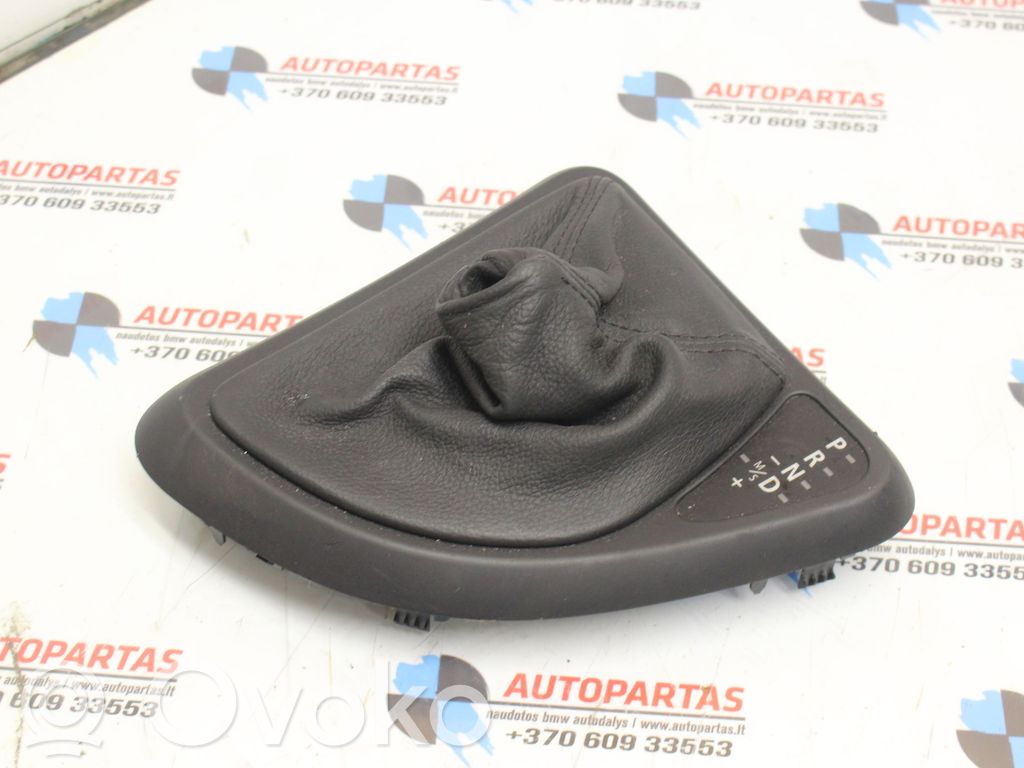 BMW 1 E82 E88 Contour de levier de vitesses 