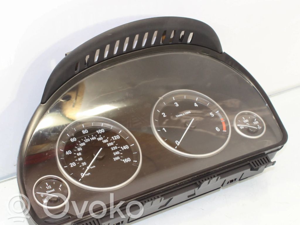 BMW 5 F10 F11 Speedometer (instrument cluster) 