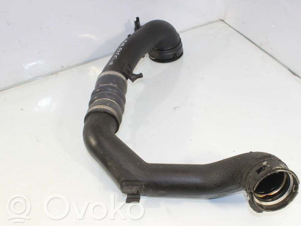 BMW 5 F10 F11 Furtun/conductă intercooler 