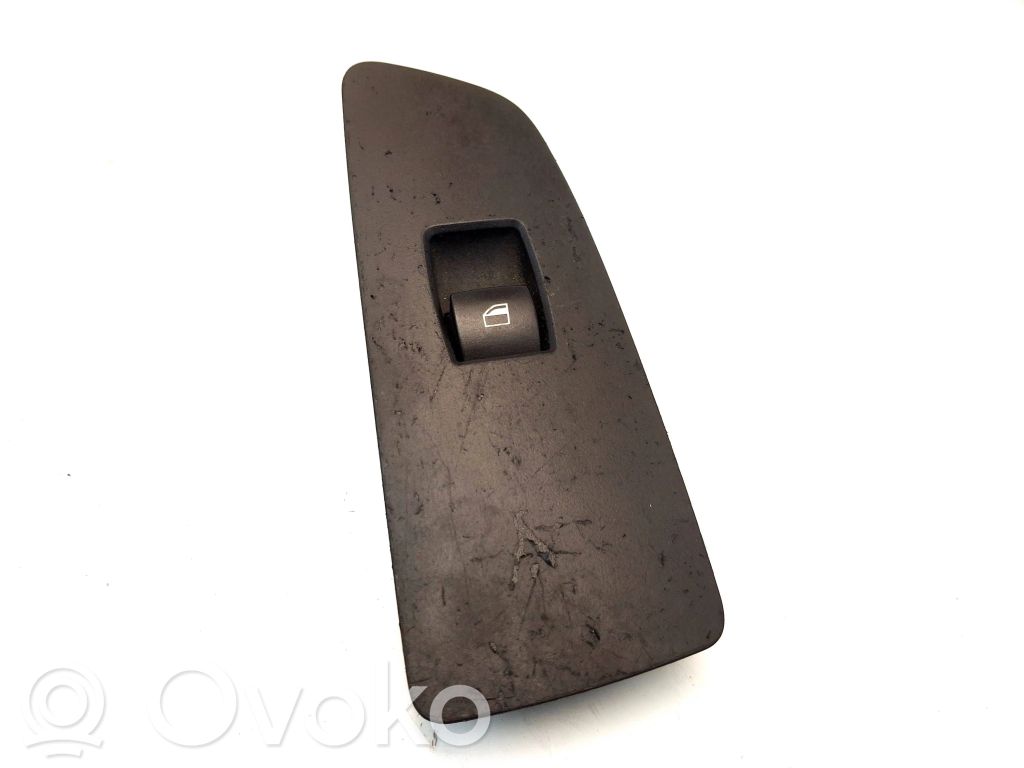 BMW 1 E81 E87 Electric window control switch 
