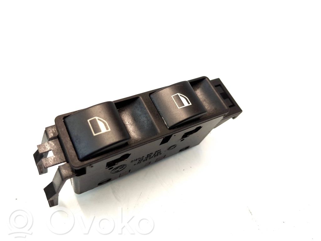 Electric window control switch   8381514,03120220,PA666F30