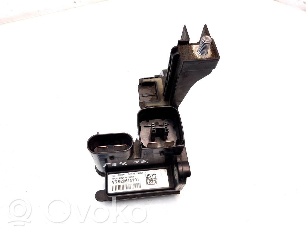 BMW 3 GT F34 Przekaźnik sterujący prądem 