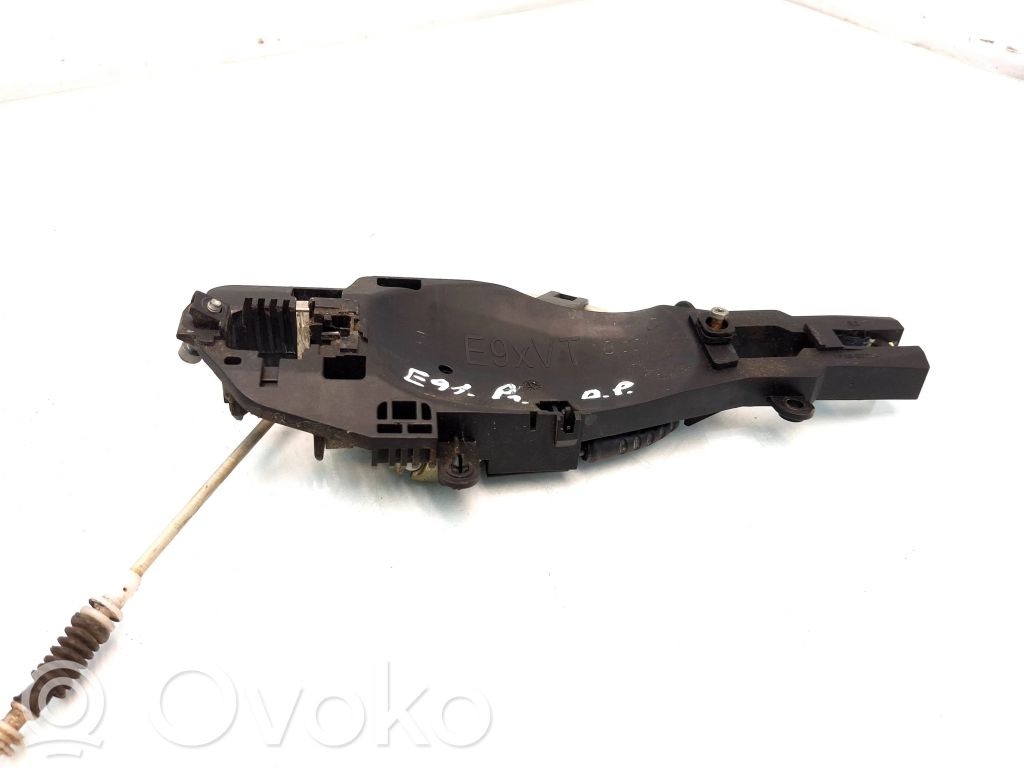 BMW 3 E90 E91 Front door exterior handle/bracket 