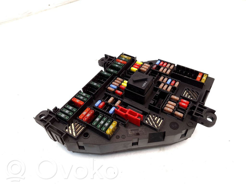 BMW 5 GT F07 Fuse module 