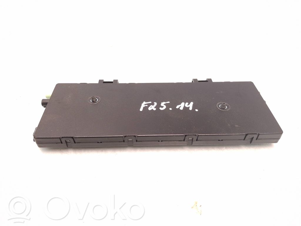 BMW X3 F25 Amplificator antenă aeriană 