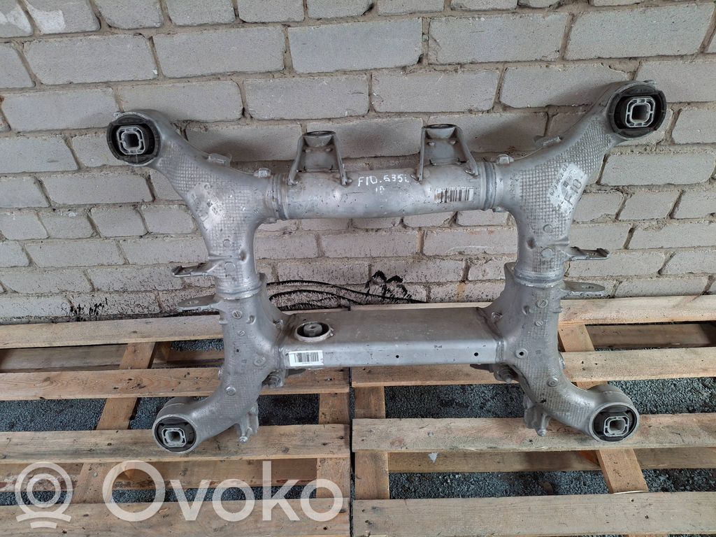 BMW 5 F10 F11 Galinis traversas 