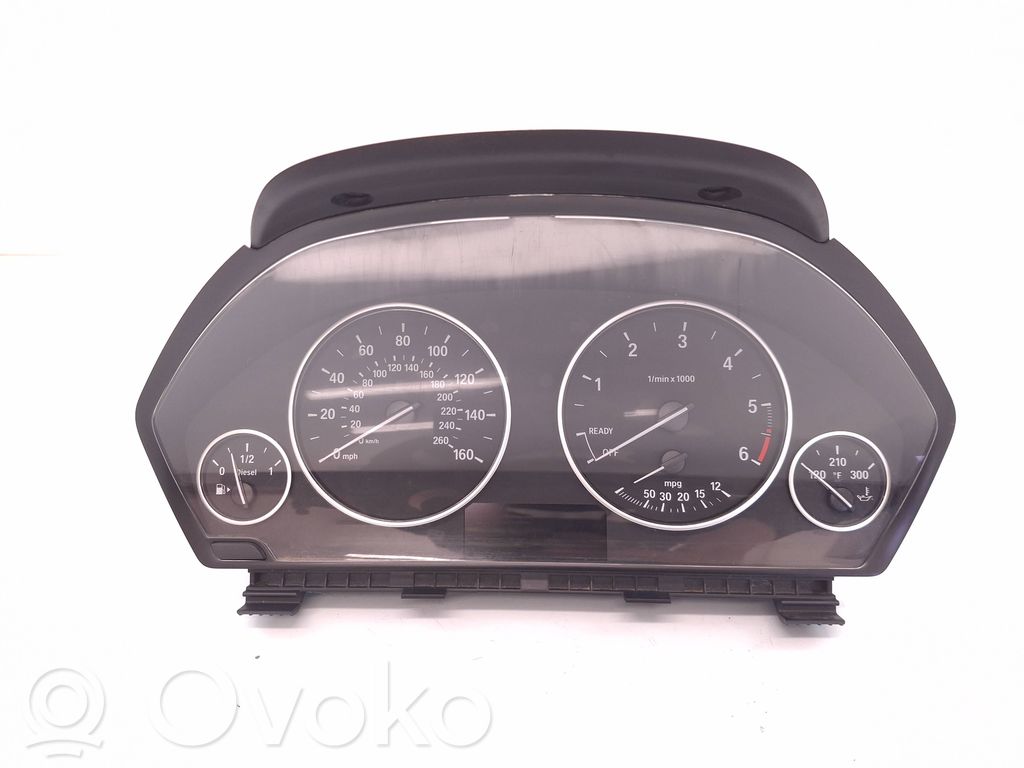 BMW 3 F30 F35 F31 Spidometrs (instrumentu panelī) 
