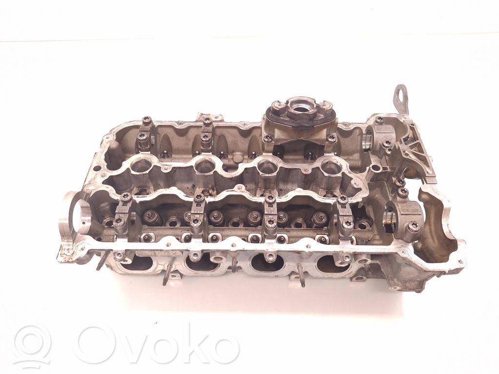 Engine head   7586176,758617403,7586174