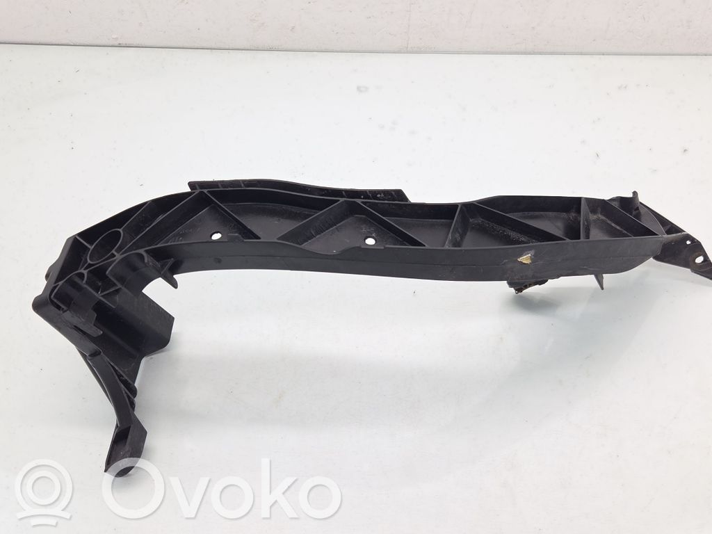 BMW 1 E81 E87 Headlight/headlamp mounting bracket 