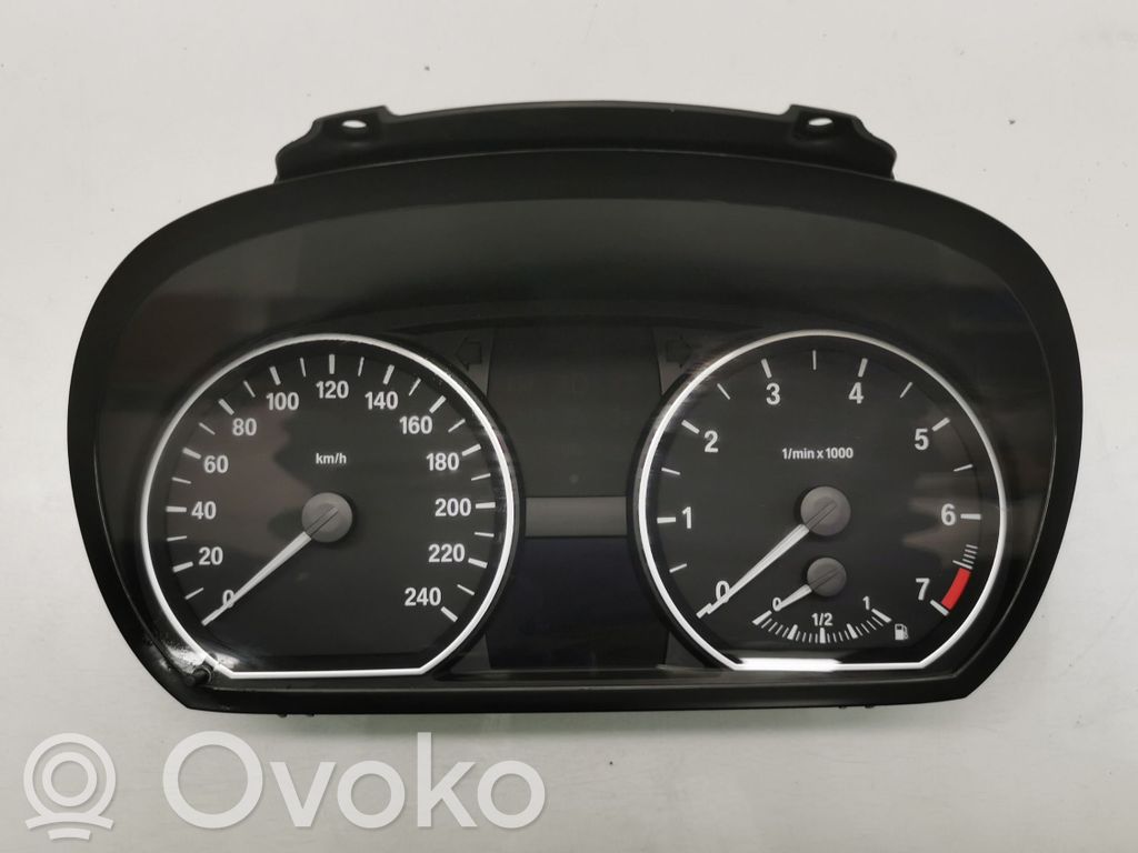 BMW 1 E81 E87 Nopeusmittari (mittaristo) 